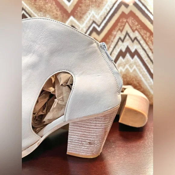 Free People Suede Leather Cutout Ankle Boots Size 9.5 Western Coastal Cowgirl - Picture 11 of 16